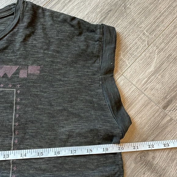 Bowie Classic T with Cuffed Sleeves . - Picture 6 of 10